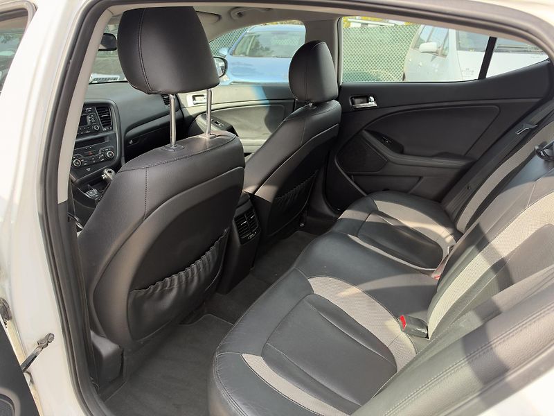 Kia Optima 1,7 CRDi AUTOMAT - fotka 10 z 12