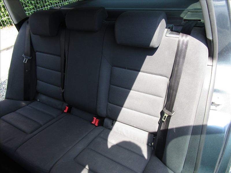Škoda Octavia Combi 1.9TDi 4x4, aut. Klima - fotka 27 z 38
