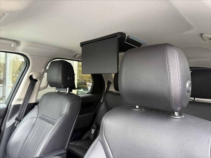 Land Rover Discovery 3,0 TDV6 SE - fotka 16 z 27