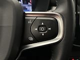 Volvo XC40 T3 MOMENTUM AUT 1. maj. - náhled 25