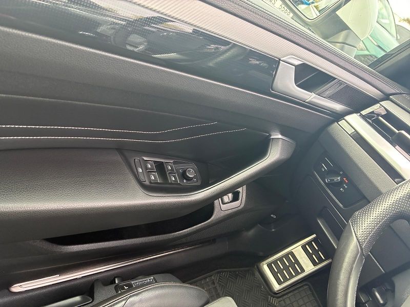 Volkswagen Arteon Shooting Brake (2022) R-LINE 2.0TDI 110kW DSG CZ DPH - fotka 11 z 11