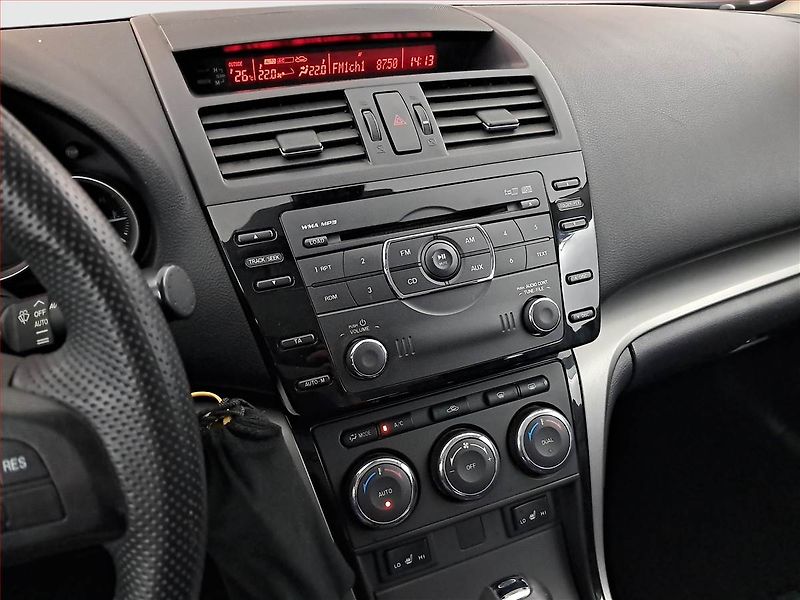 Mazda 6 (2010) 2.0, Automat, Xenony, Tempomat - fotka 11 z 17