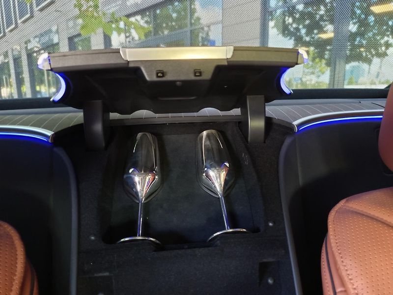 Mercedes-Benz Třídy S (2022) MAYBACH S 680, V12 - fotka 24 z 48