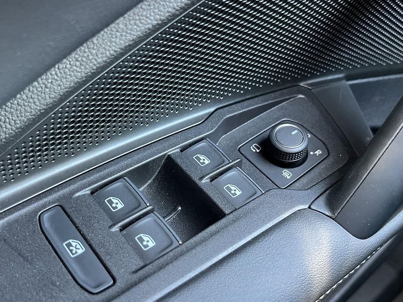 Volkswagen Tiguan (2024) ELEGANCE 150kW E-hybrid PHEV, - fotka 16 z 28