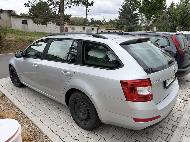 Škoda Octavia (2013) - fotka 5 z 28