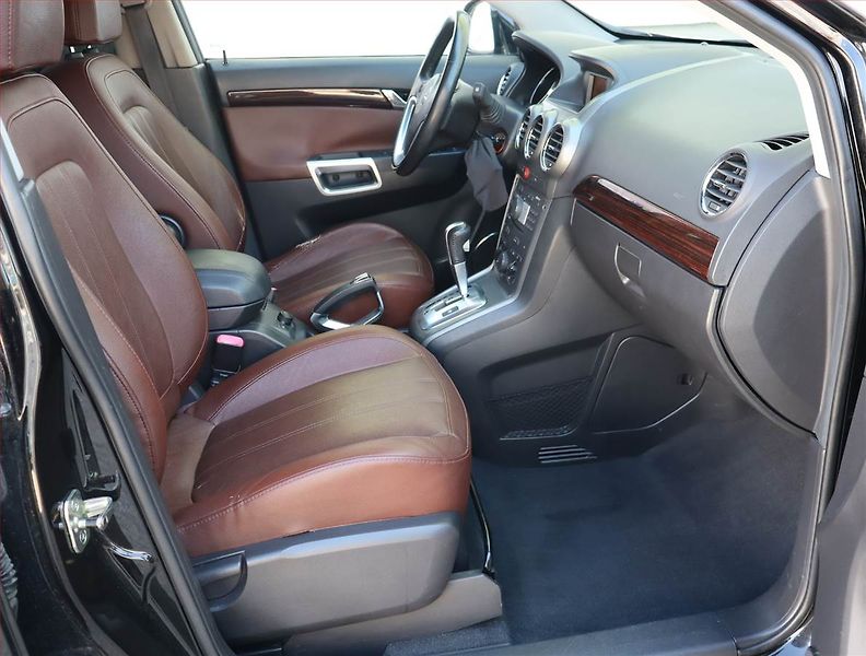 Opel Antara (2007) 2.0 CDTI, 4X4, Automat - fotka 9 z 17