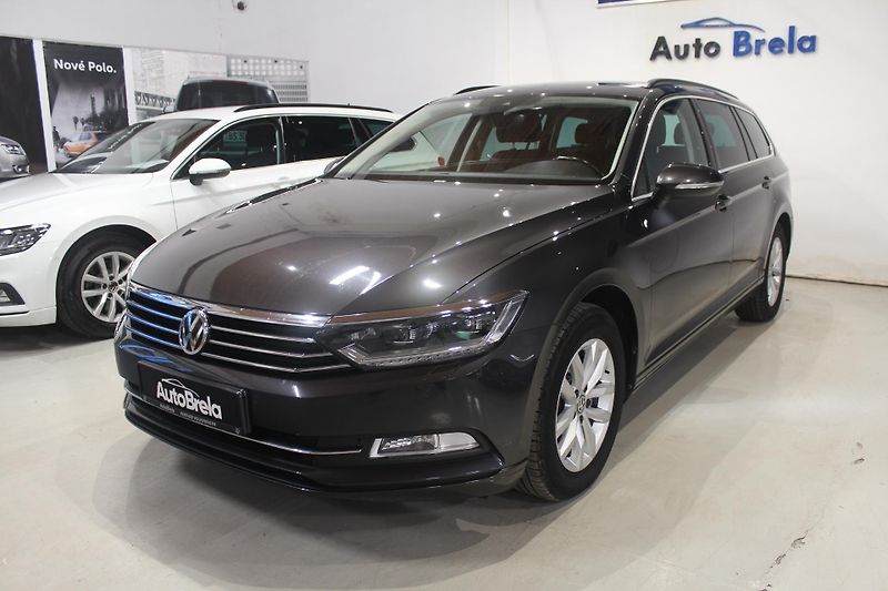 Volkswagen Passat (2019) 2.0TDI DSG Display LED Navi - fotka 5 z 35