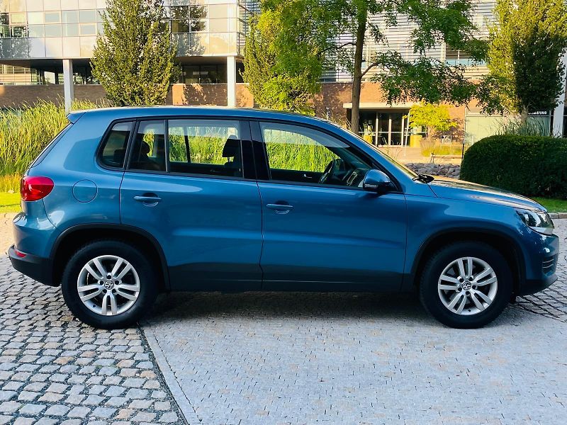 Volkswagen Tiguan 1.4TSI MANUÁL 1MAJITEL SENZORY - fotka 9 z 40