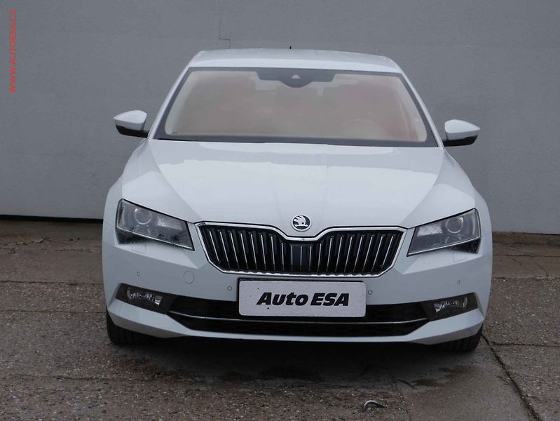 Škoda Superb (2016) 2.0 TDi, ČR, Style - fotka 2 z 20