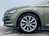 Škoda Superb 2,0 TDI DSG Combi L&K DCC+ACC - náhled 20