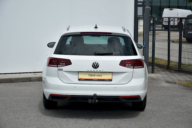Volkswagen Passat (2021) BUSINESS 1.5 TSI 110kW - fotka 10 z 33