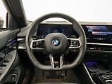 BMW Řada 5 520d AWD Touring MSport Tažné - náhled 14