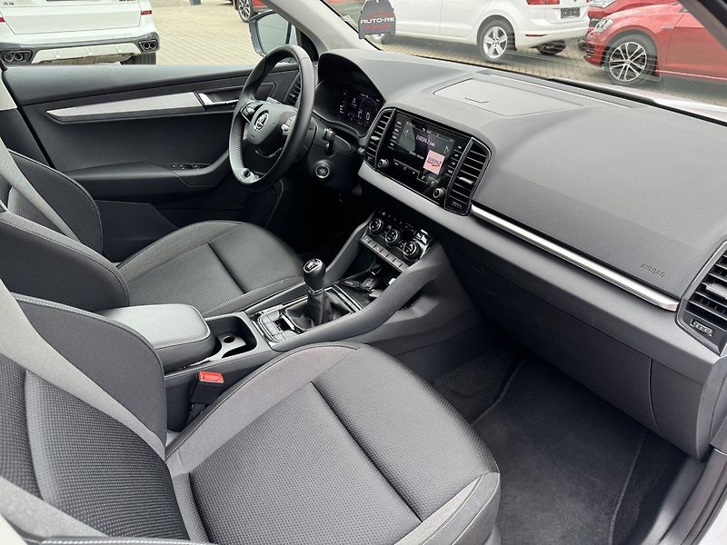 Škoda Karoq (2023) 1.5TSi LED Navi Kamera Virtual - fotka 16 z 48