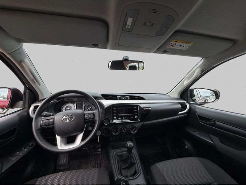 Toyota Hilux 2.4 D-4D Double Cab 4x4 Live - fotka 4 z 4