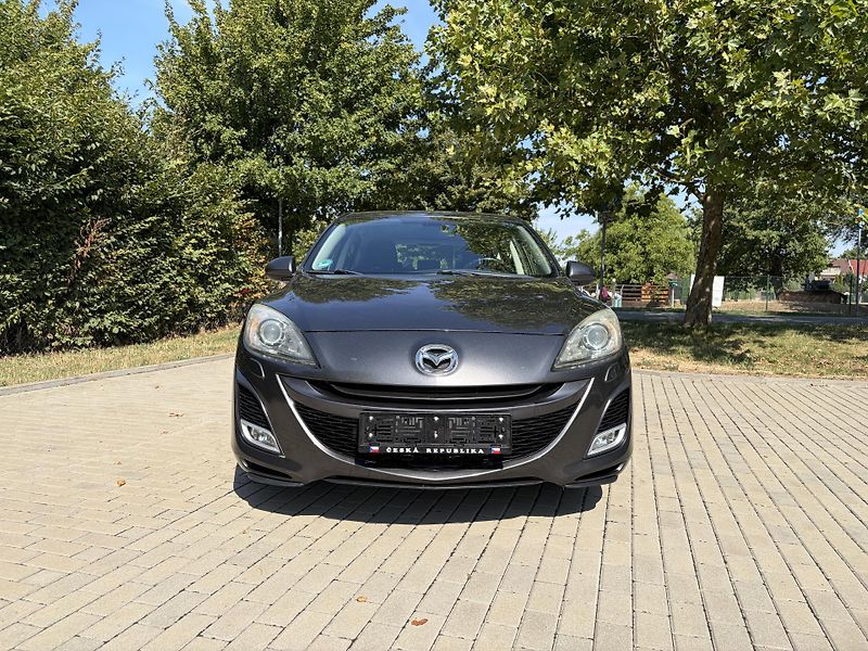 Mazda 3 2.0 Sports-Line AUTOMAT - fotka 17 z 33