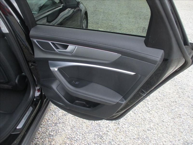 Audi A6 Allroad 3,0 50TDI, ZAMLUVENO - fotka 12 z 50