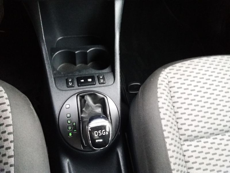 Škoda Fabia 1.2TSi,77kW,DSG,DIG.KLIM,VÝHŘE - fotka 15 z 36