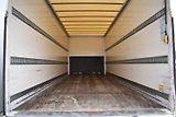 Mercedes-Benz Actros 2548 6x2 prachotěsná skříň - náhled 17
