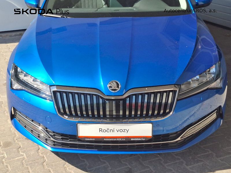 Škoda Superb (2024) COMBI STYLE PLUS TD 110/2.0 7D - fotka 4 z 33