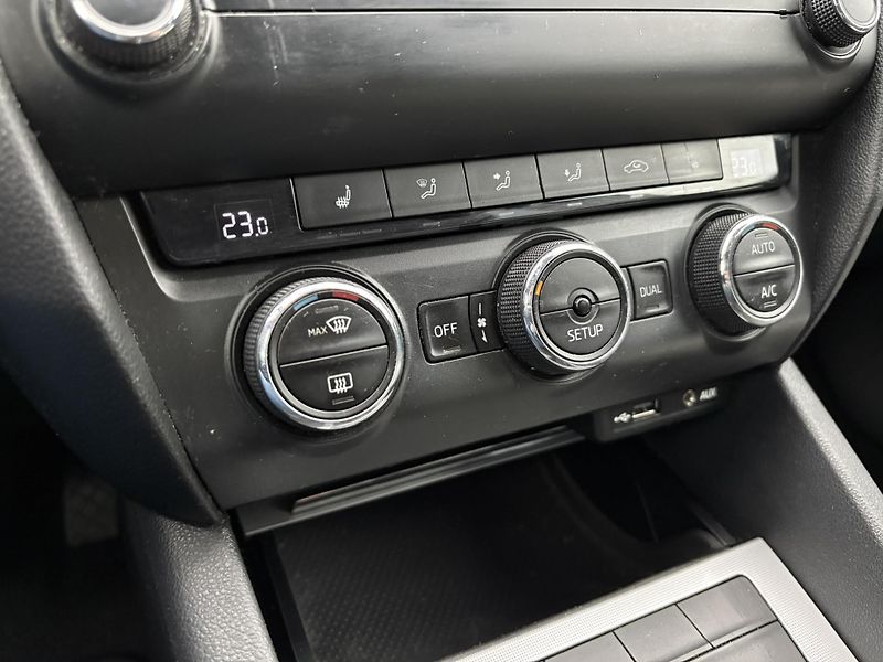 Škoda Octavia 1.6 TDI / 77 kW Ambition - fotka 18 z 20