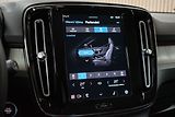 Volvo XC40 B4 AWD KAMERY360*HARMAN*ČR 1.M - náhled 24