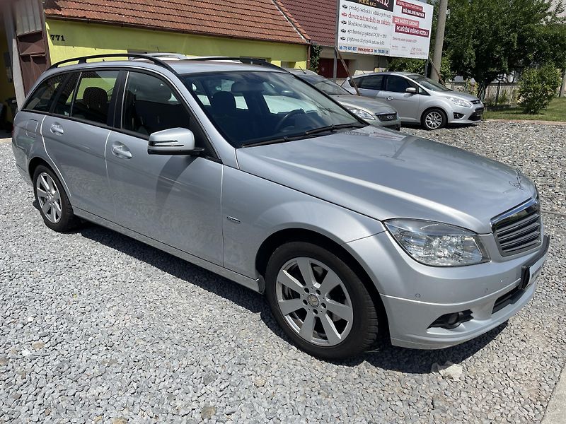 Mercedes-Benz Třídy C 200 CDI 100 KW ALU SERVIS - fotka 6 z 14