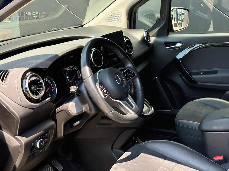Mercedes-Benz Třídy T 0,0 EQT 200 S  EQT 200 S - fotka 10 z 20