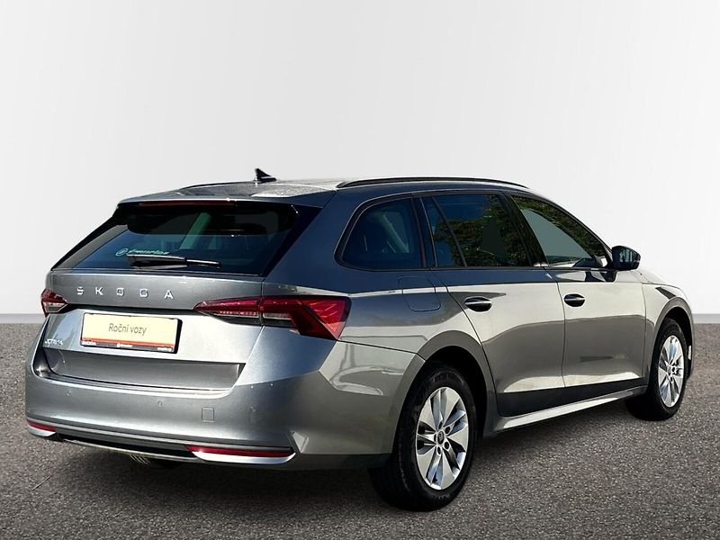 Škoda Octavia Selection - fotka 2 z 26
