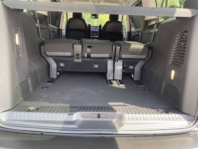 Toyota ProAce Verso 2,0 Diesel AT Family Webasto - fotka 9 z 24