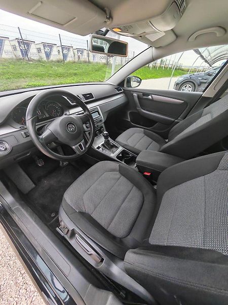 Volkswagen Passat (2012) 1,8 TSi - Comfortline - fotka 4 z 8