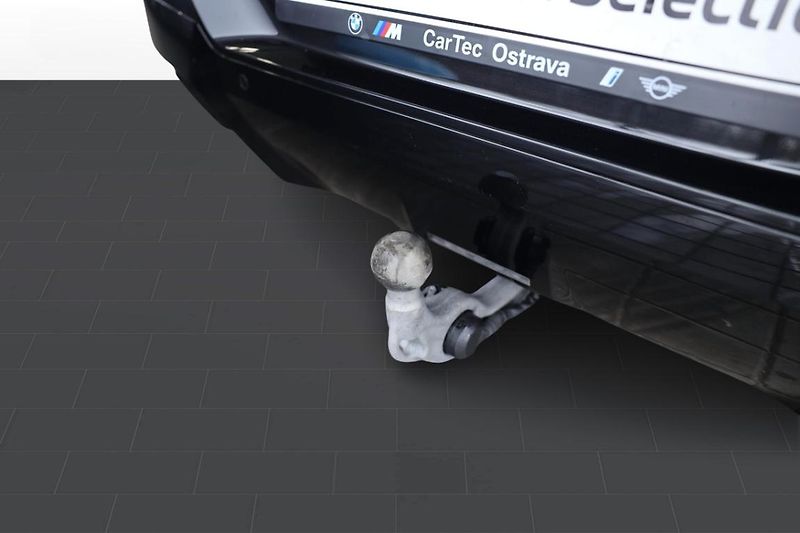 BMW X3 xDrive 40d - fotka 22 z 22
