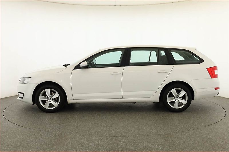 Škoda Octavia (2016) Ambition 2.0 TDI, Tempomat - fotka 3 z 15