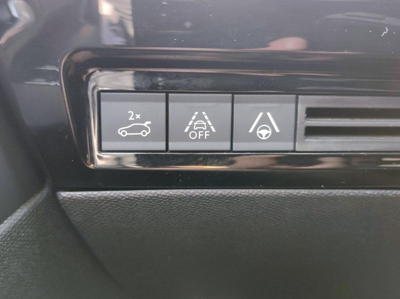 Peugeot 508 (2018) GT Line 2.0 BlueHDi EAT8 - fotka 16 z 17