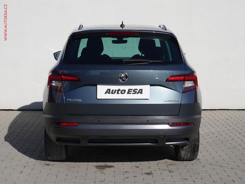 Škoda Karoq (2019) 1.6 TDi, Soleil, DSG, LED, - fotka 5 z 21