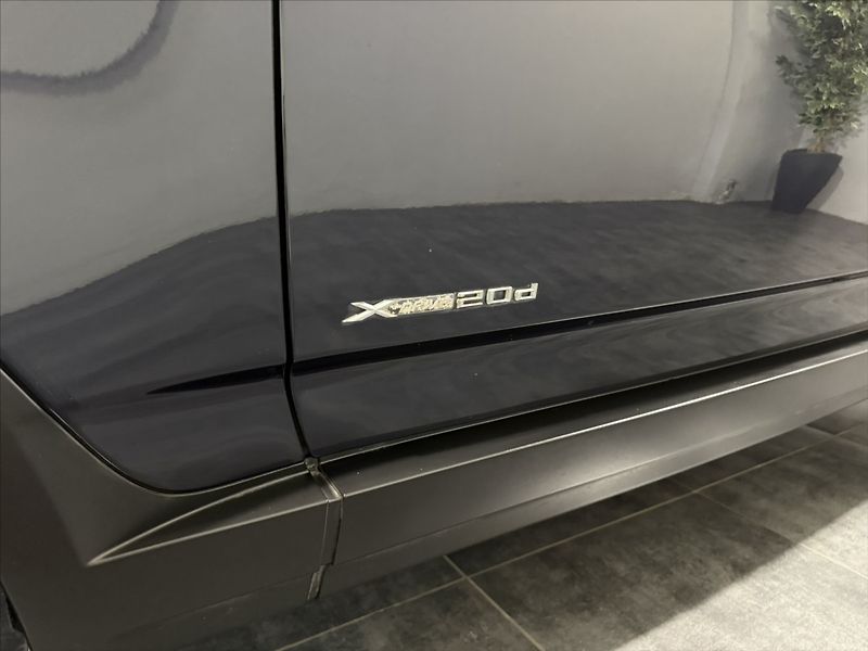 BMW X3 2,0   D 130kW XD AUTOMAT KůŽE - fotka 37 z 43