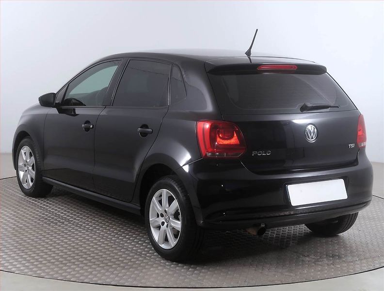 Volkswagen Polo (2011) Comfortline 1.2 TSI, Automat - fotka 4 z 14