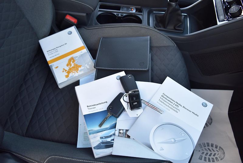 Volkswagen Touran (2018) 1.5TSI 110kw ED. JOIN LED NAVI - fotka 44 z 44