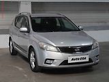 Kia Ceed (2013) 1.4i, ČR, AC, tempo - náhled 1