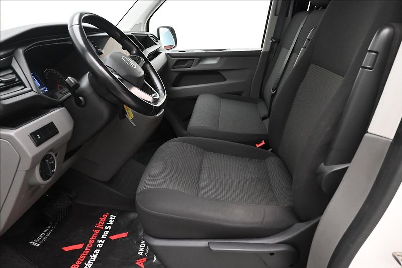 Volkswagen Transporter 2,0 TDI 110 kW DSG Long Záruka - fotka 13 z 29