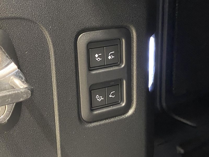 Land Rover Defender (2026) 110 D350 X-Dynamic HSE - fotka 55 z 56