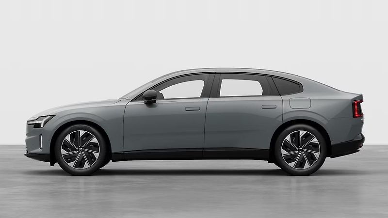 Volvo ES90 (2026) PURE ELECTRIC CORE - fotka 5 z 17