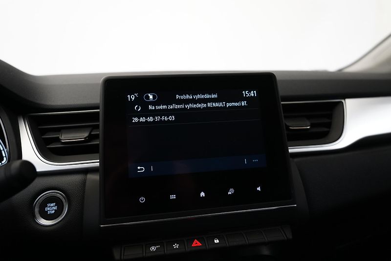 Renault Captur - fotka 19 z 24
