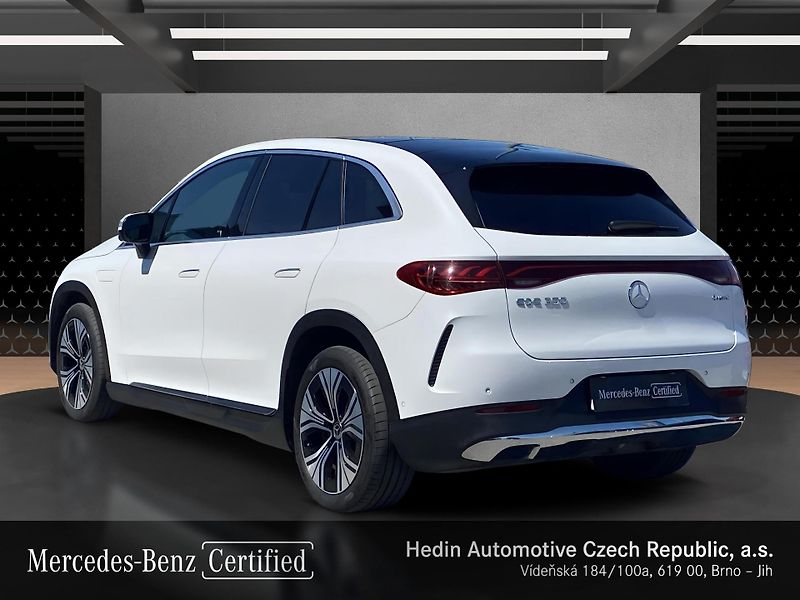 Mercedes-Benz EQE EQE 350 4M SUV Electric Art - fotka 3 z 29