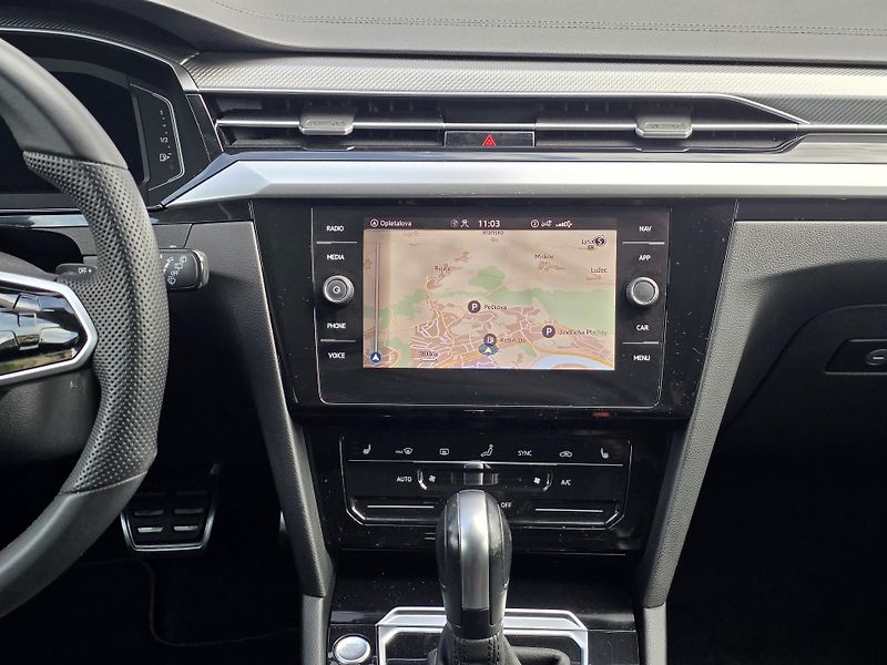 Volkswagen Arteon Shooting Brake (2021) 2.0TDI DSG TAŽNÉ ČR NOVÉ - fotka 14 z 25