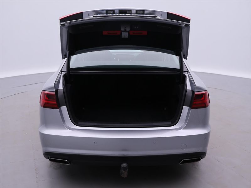 Audi A6 3,0 TDI 235kW Aut. quattro DPH - fotka 9 z 34