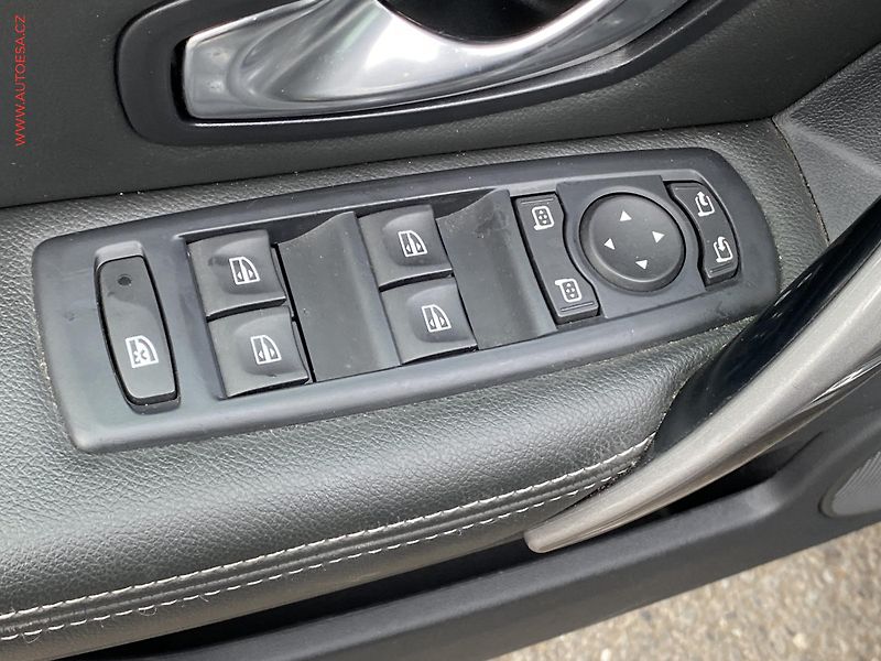 Renault Laguna (2014) 1.5 dCi, AC, navi, tempo - fotka 10 z 16