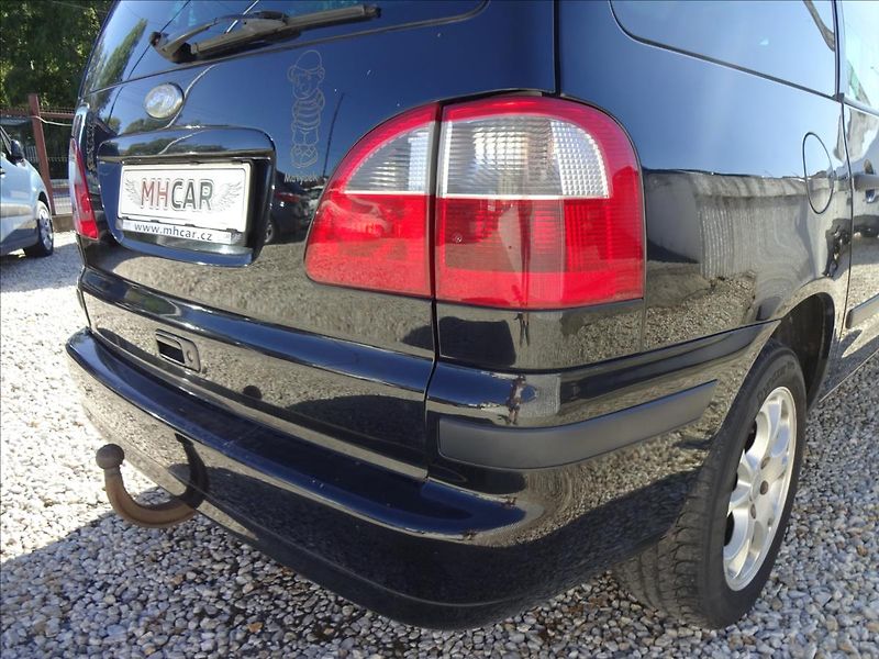 Ford Galaxy 1,9 TDI 85 kW 7.MÍST - fotka 15 z 40