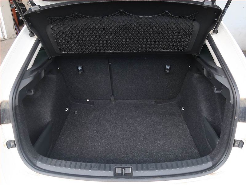 Škoda Scala (2025) 1.0 TSI, Top Selection, FullLe - fotka 14 z 17