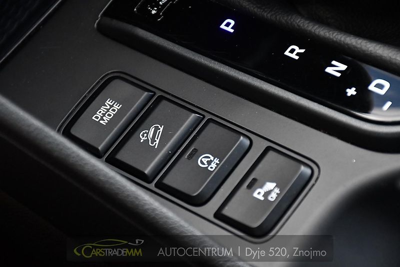 Hyundai Tucson 1,6 T-GDI 130kW 4x4 - fotka 36 z 53