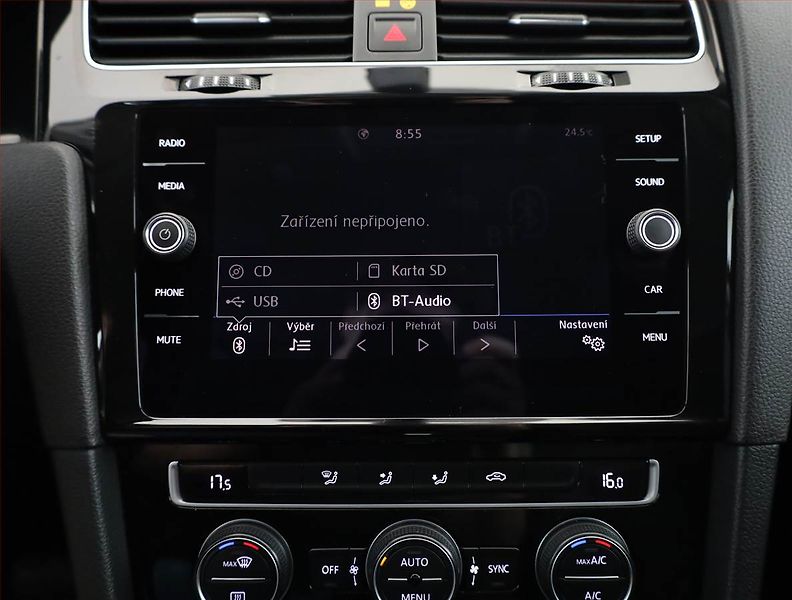Volkswagen Golf (2019) 1.6 TDI, Automat, Tempomat - fotka 12 z 19
